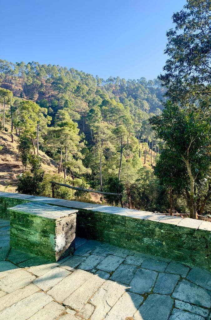 Joshi Cottage Binsar Extérieur photo