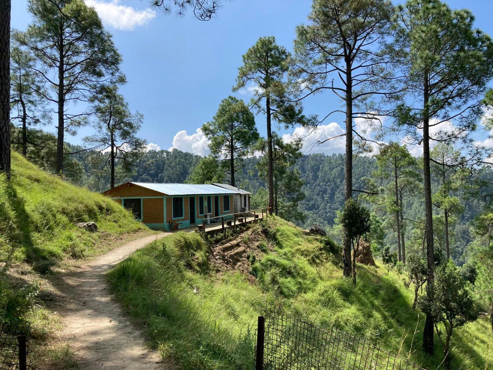Joshi Cottage Binsar Extérieur photo