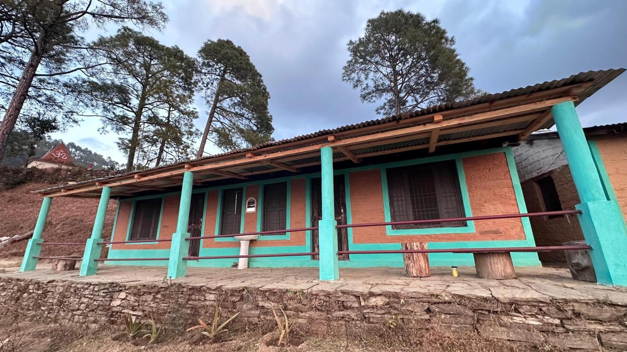 Joshi Cottage Binsar Extérieur photo